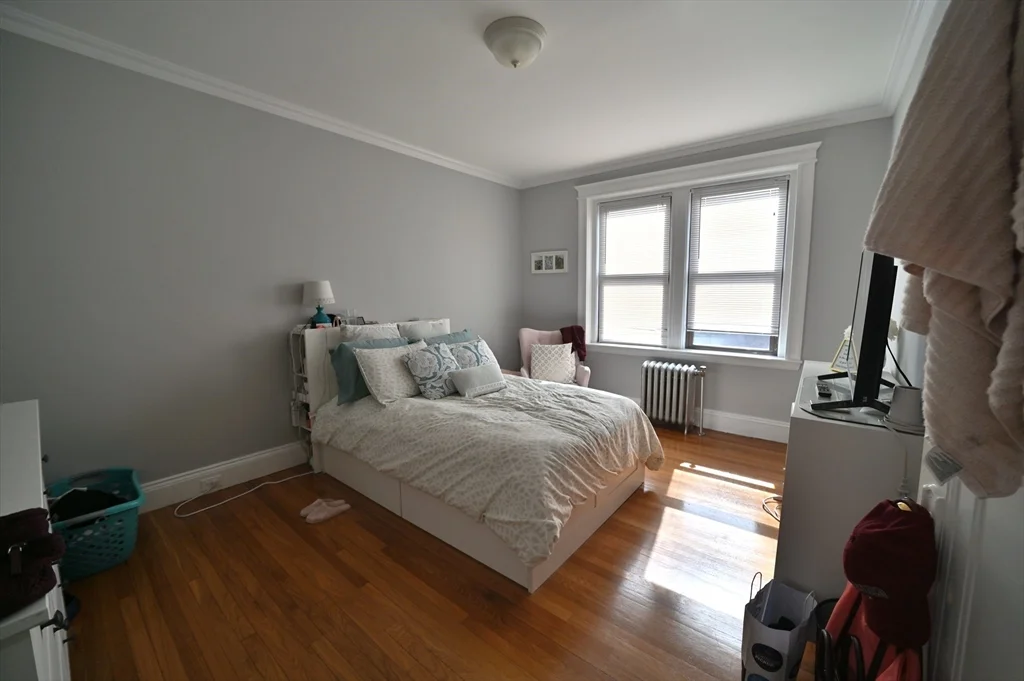 3 bed, 1 bath apartment for rent at 9 Greenway Ct Unit 5, North Brookline — photo 13 of 15