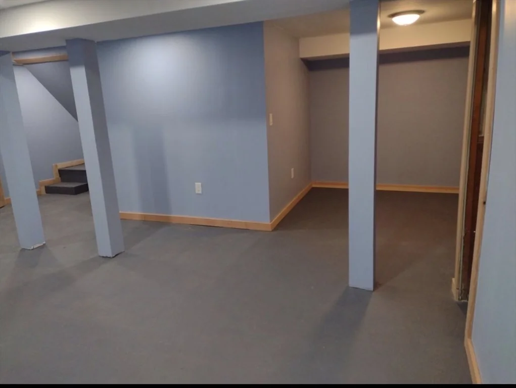 3 bed, 1 bath apartment for rent at 9 Gregg St Unit 9, Woburn — photo 16 of 22