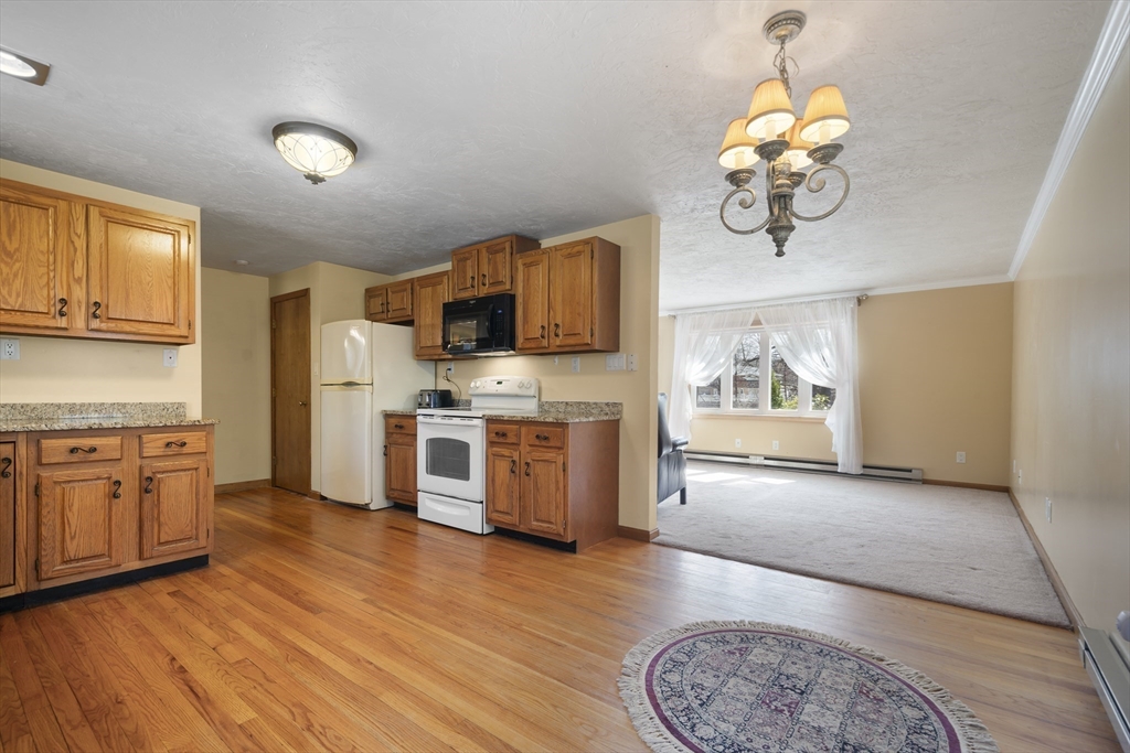 2 bed, 1 bath apartment for rent at 9 Greylock Ave Unit 1, Shrewsbury — photo 9 of 22