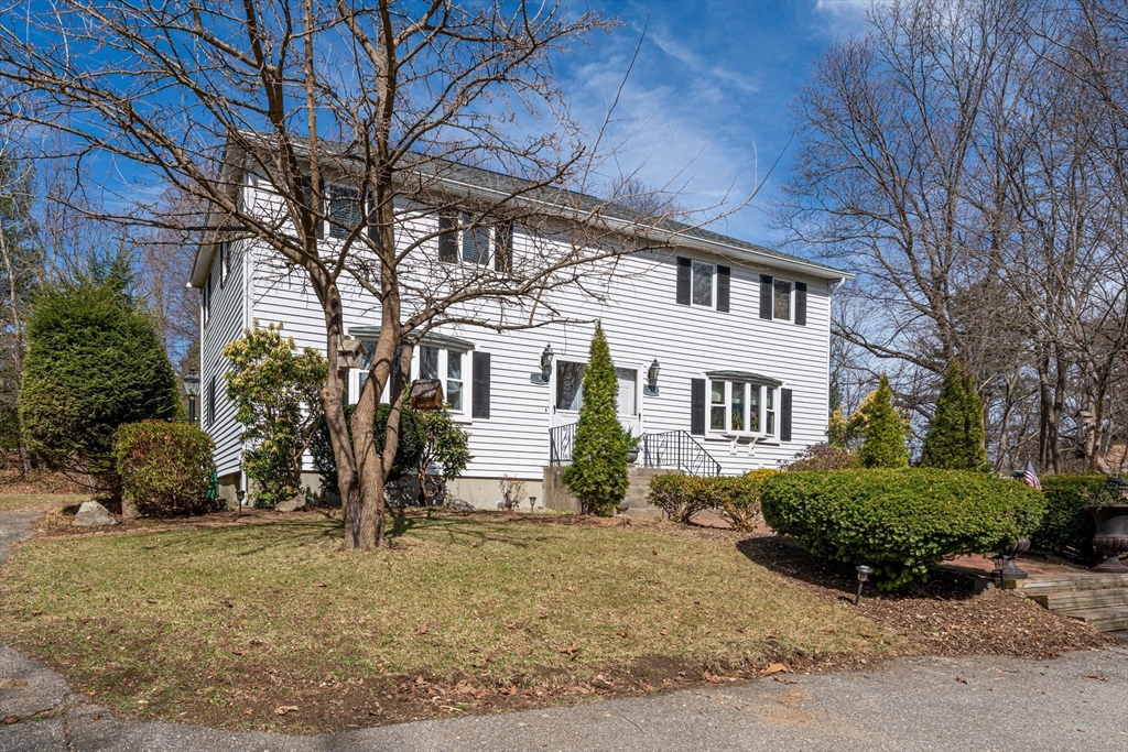 2 bed, 1 bath apartment for rent at 9 Greylock Ave Unit 1, Shrewsbury — photo 1 of 22