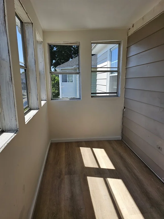 3 bed, 1 bath apartment for rent at 9 Grossman St Unit 9, Quincy — photo 2 of 11