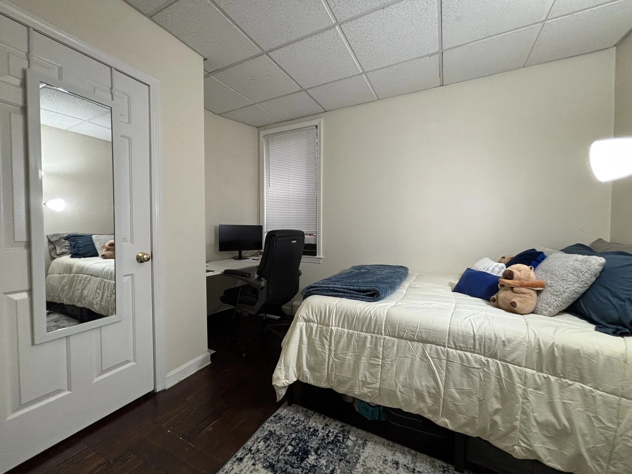 2 bed, 1 bath apartment for rent at 9 Grove St Unit 1, Beacon Hill — photo 10 of 14