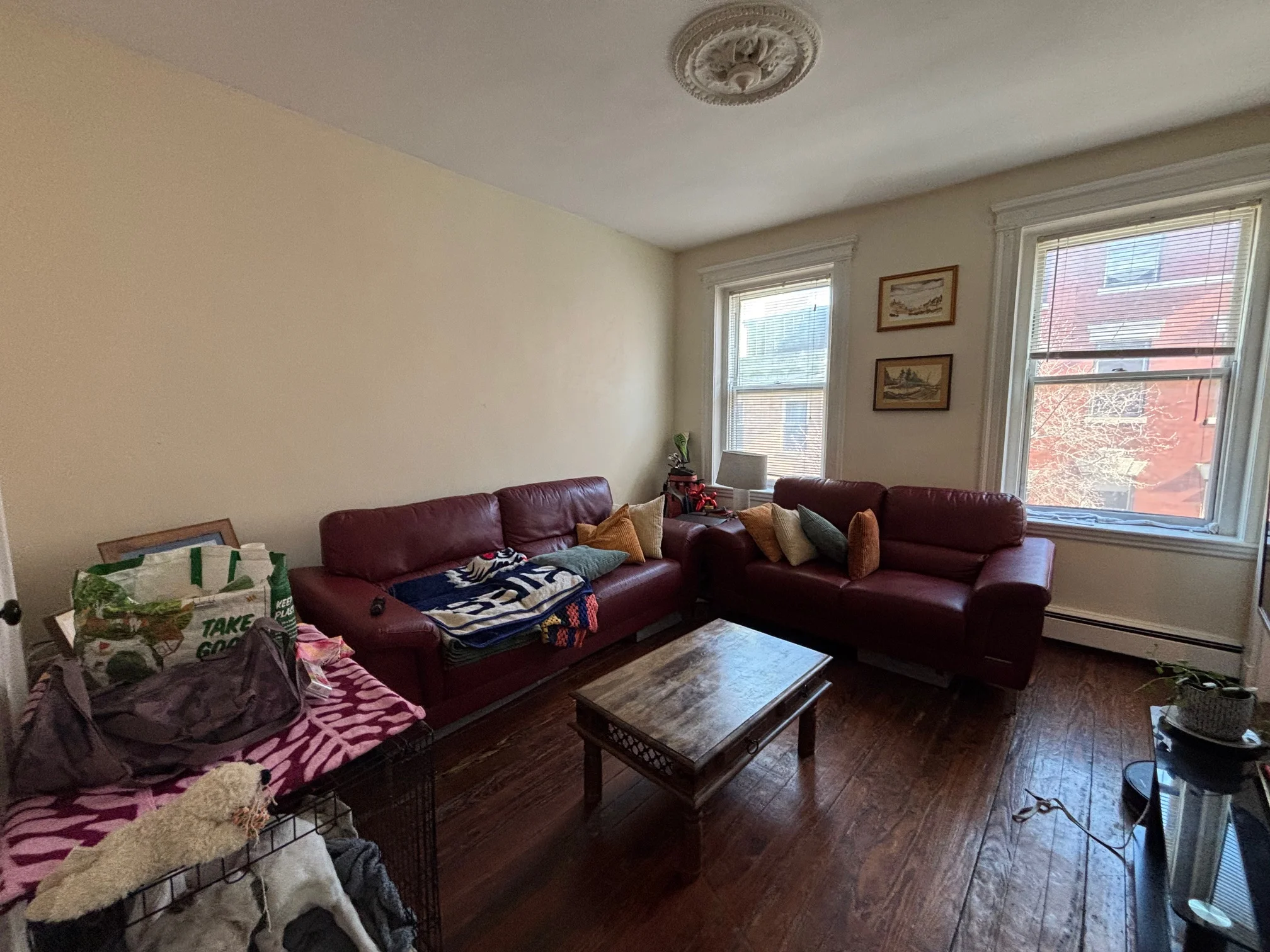 2 bed, 1 bath apartment for rent at 9 Grove St Unit 3, Beacon Hill — photo 4 of 18