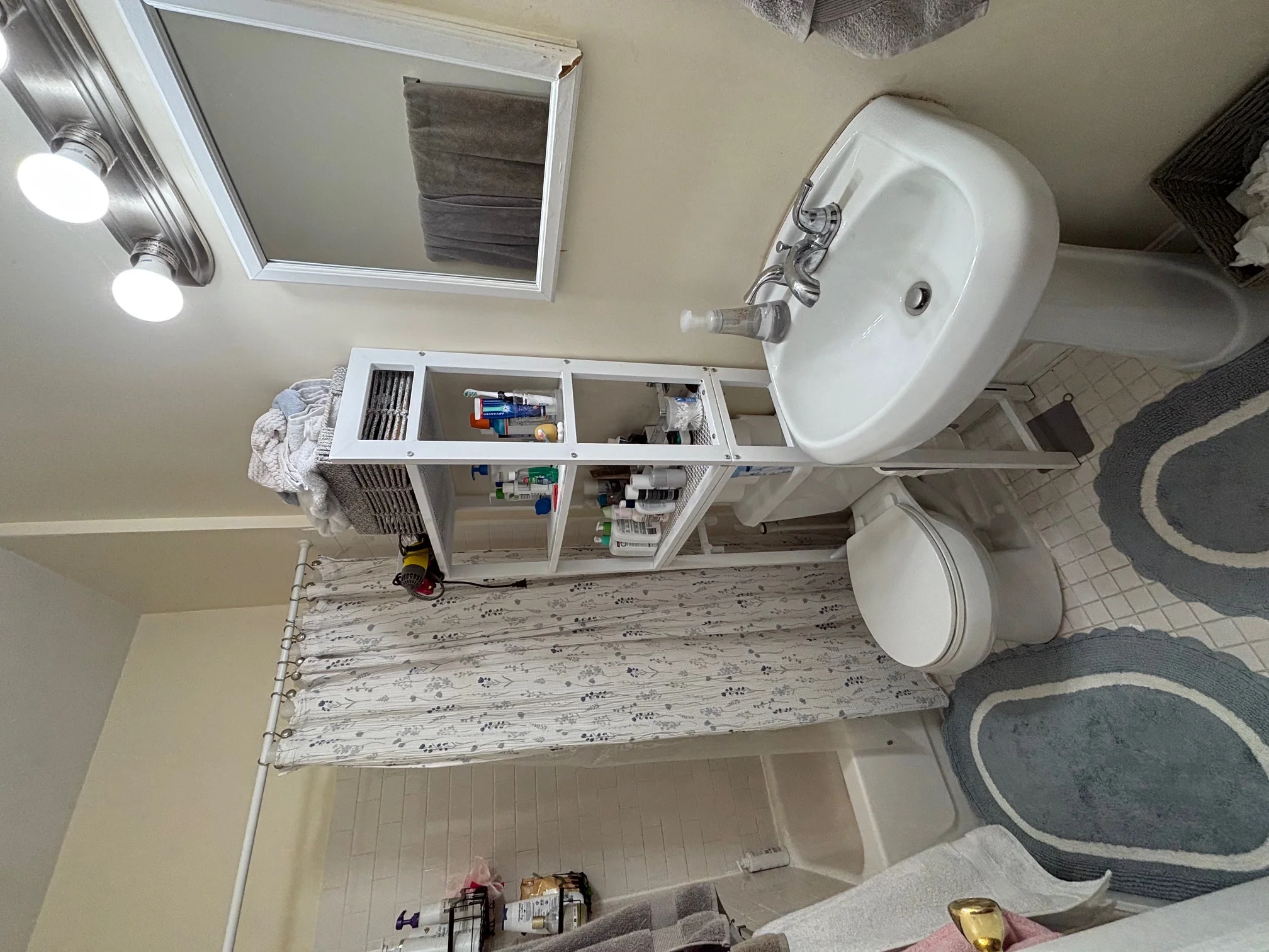 3 bed, 2 bath apartment for rent at 9 Grove St Unit 4, Beacon Hill — photo 12 of 22