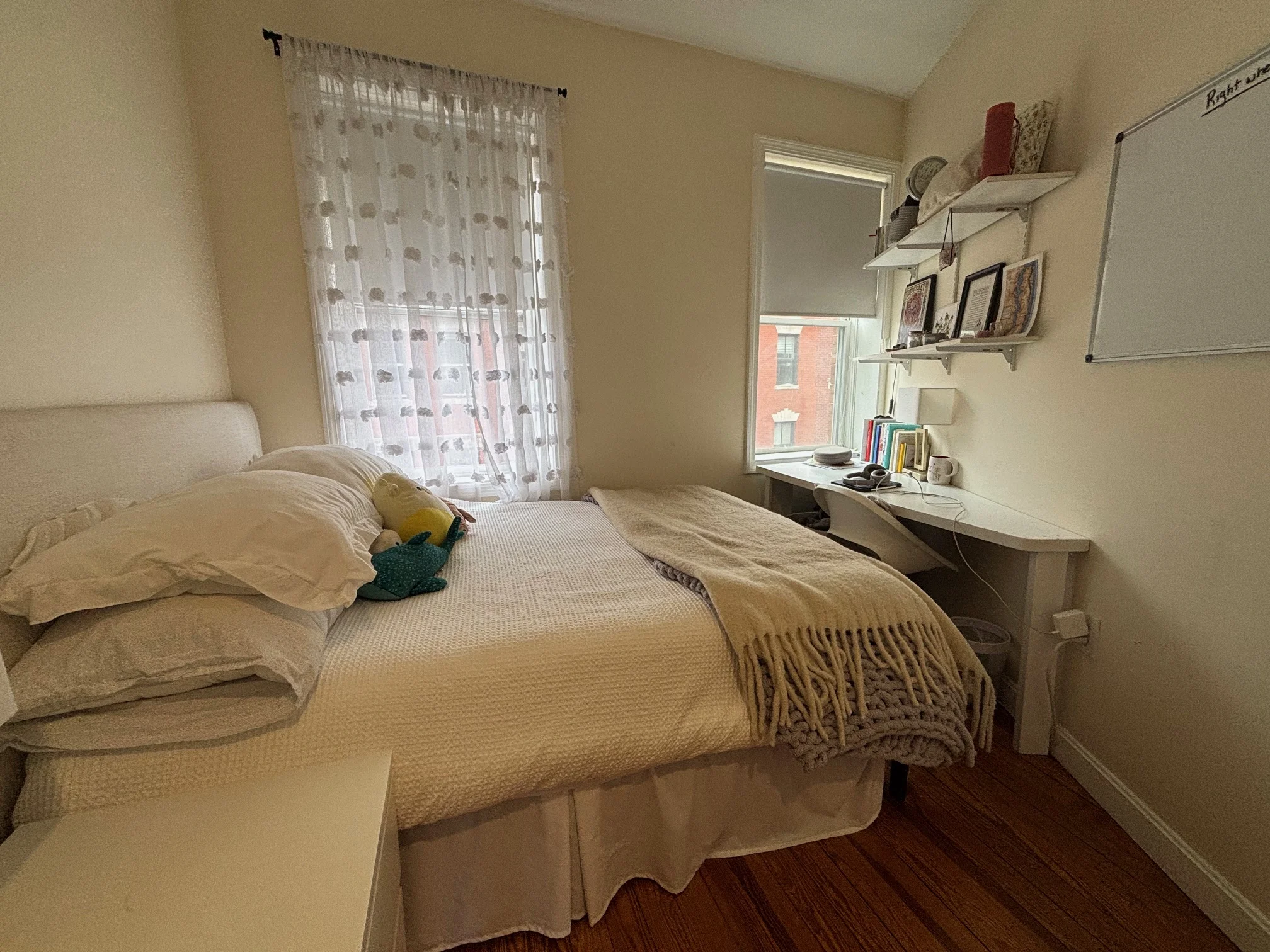 3 bed, 2 bath apartment for rent at 9 Grove St Unit 4, Beacon Hill — photo 21 of 22