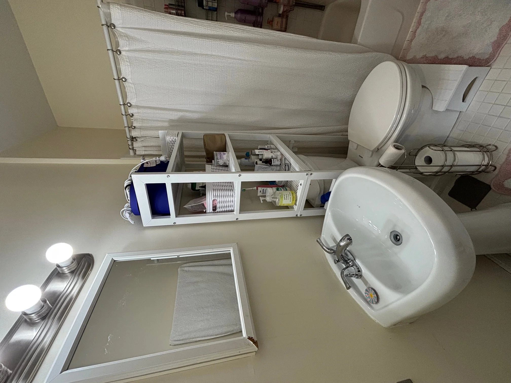 3 bed, 2 bath apartment for rent at 9 Grove St Unit 4, Beacon Hill — photo 14 of 22
