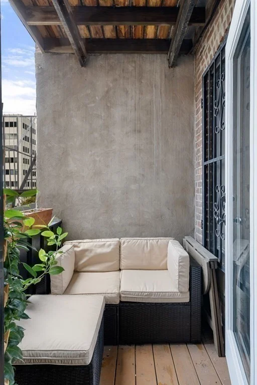 2 bed, 2 bath apartment for rent at 9 Hancock St Unit 4, Beacon Hill — photo 9 of 10