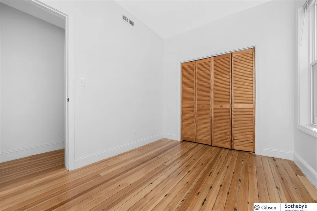 4 bed, 1 bath apartment for rent at 9 Hansborough St Unit 3, Dorchester — photo 8 of 14