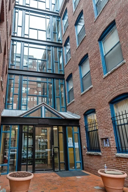 1 bed, 1 bath apartment for rent at 9 Harcourt St Unit 304, Back Bay — photo 10 of 11