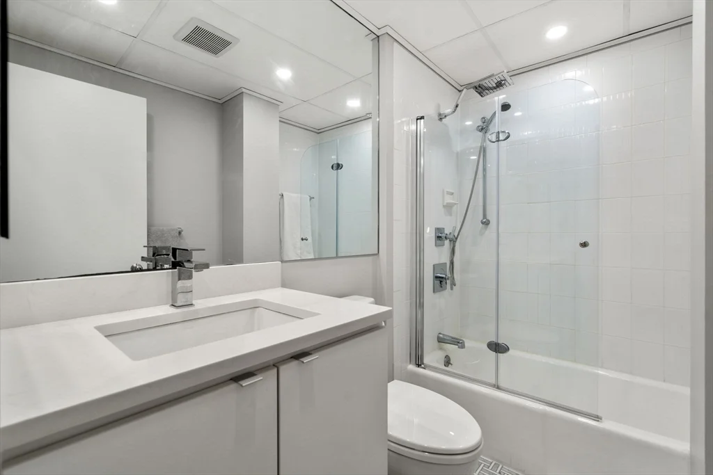 1 bed, 1 bath apartment for rent at 9 Harcourt St Unit 304, Back Bay — photo 6 of 11