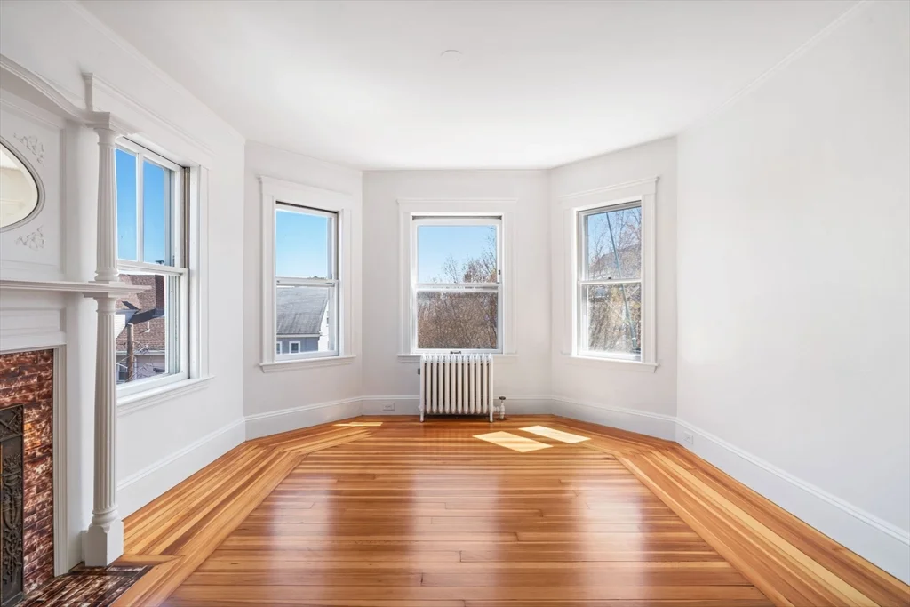 2 bed, 1 bath apartment for rent at 9 Hardan Unit 3, Teele Square — photo 2 of 15