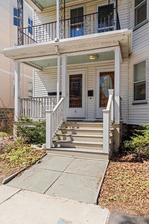 2 bed, 1 bath apartment for rent at 9 Hardan Unit 3, Teele Square — photo 14 of 15