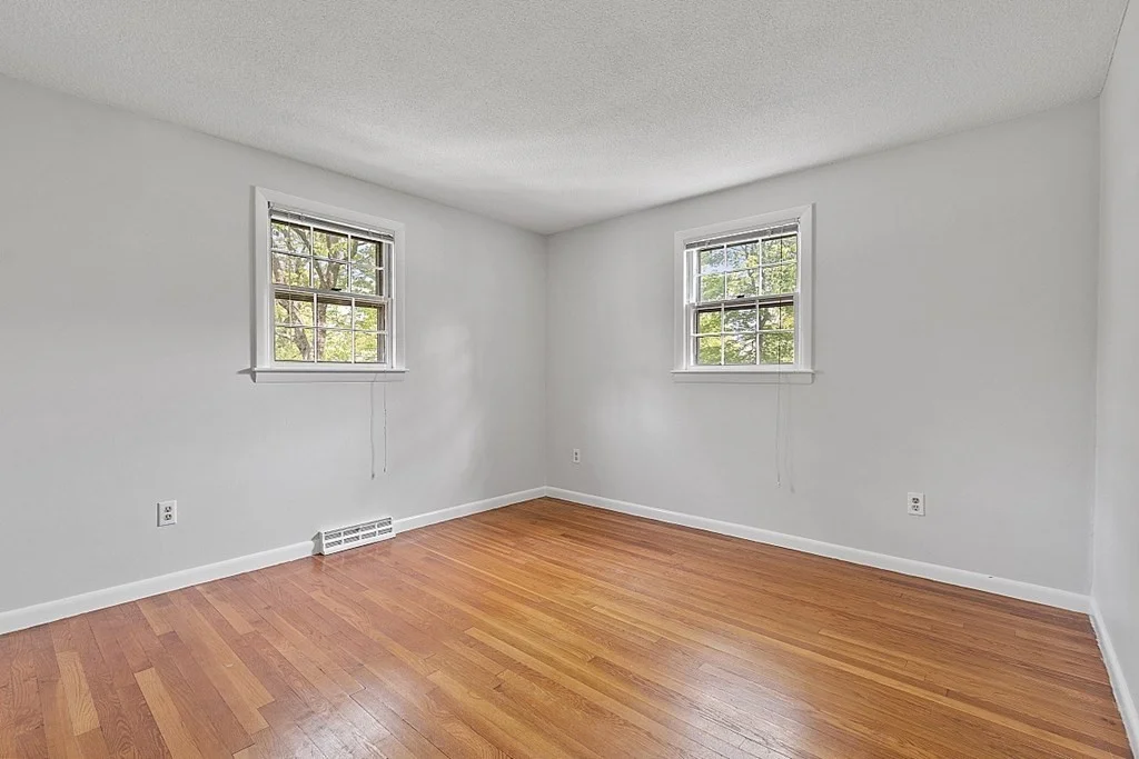 3 bed, 1 bath apartment for rent at 9 Haskell Rd, Pepperell — photo 14 of 22