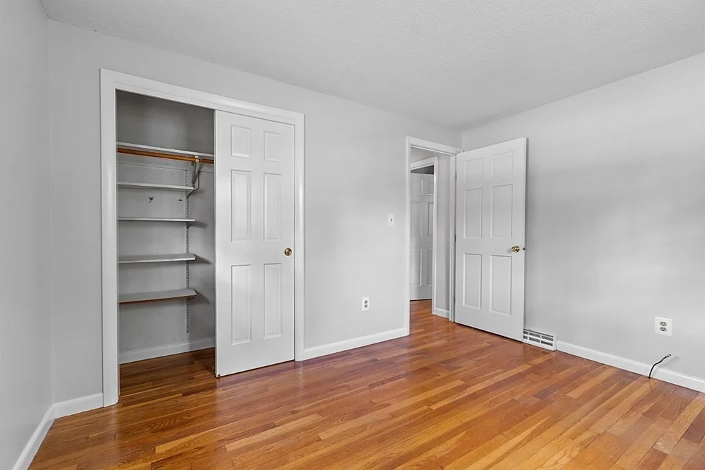 3 bed, 1 bath apartment for rent at 9 Haskell Rd, Pepperell — photo 17 of 22