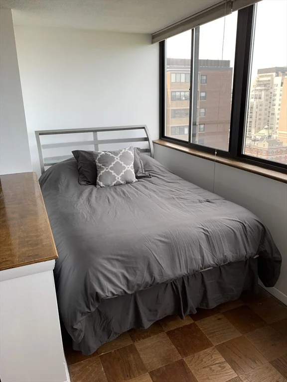 Studio bed, 1 bath apartment for rent at 9 Hawthorne Pl Unit 16B, West End — photo 16 of 23