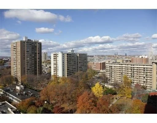 1 bed, 1 bath apartment for rent at 9 Hawthorne Pl Unit 6O, West End — photo 1 of 18