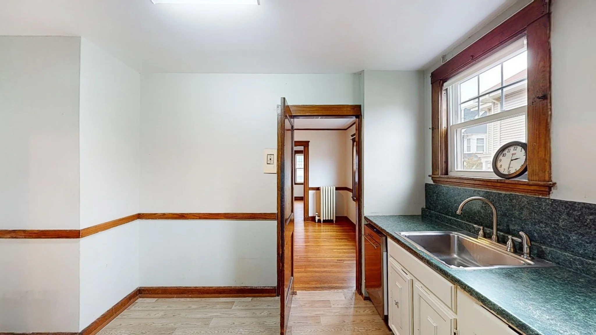 2 bed, 1 bath apartment for rent at 9 Henry St Unit 1, Brookline — photo 5 of 16