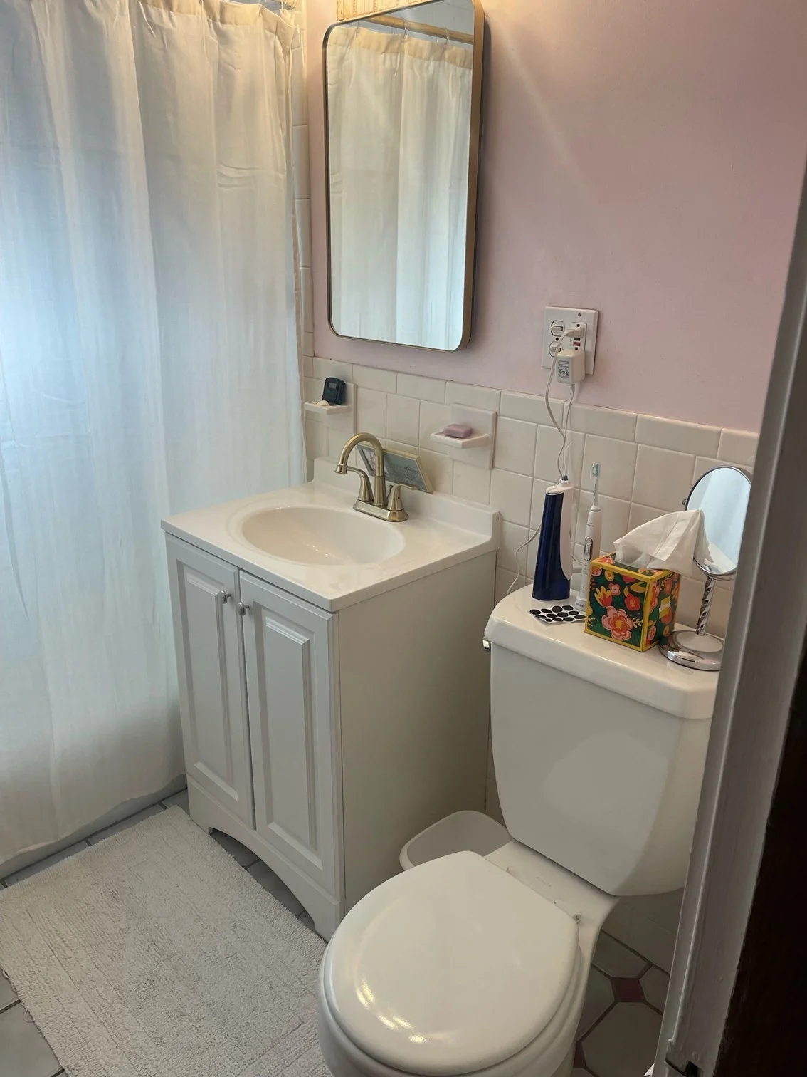 2 bed, 1 bath apartment for rent at 9 Henry St Unit 1, Brookline — photo 14 of 16