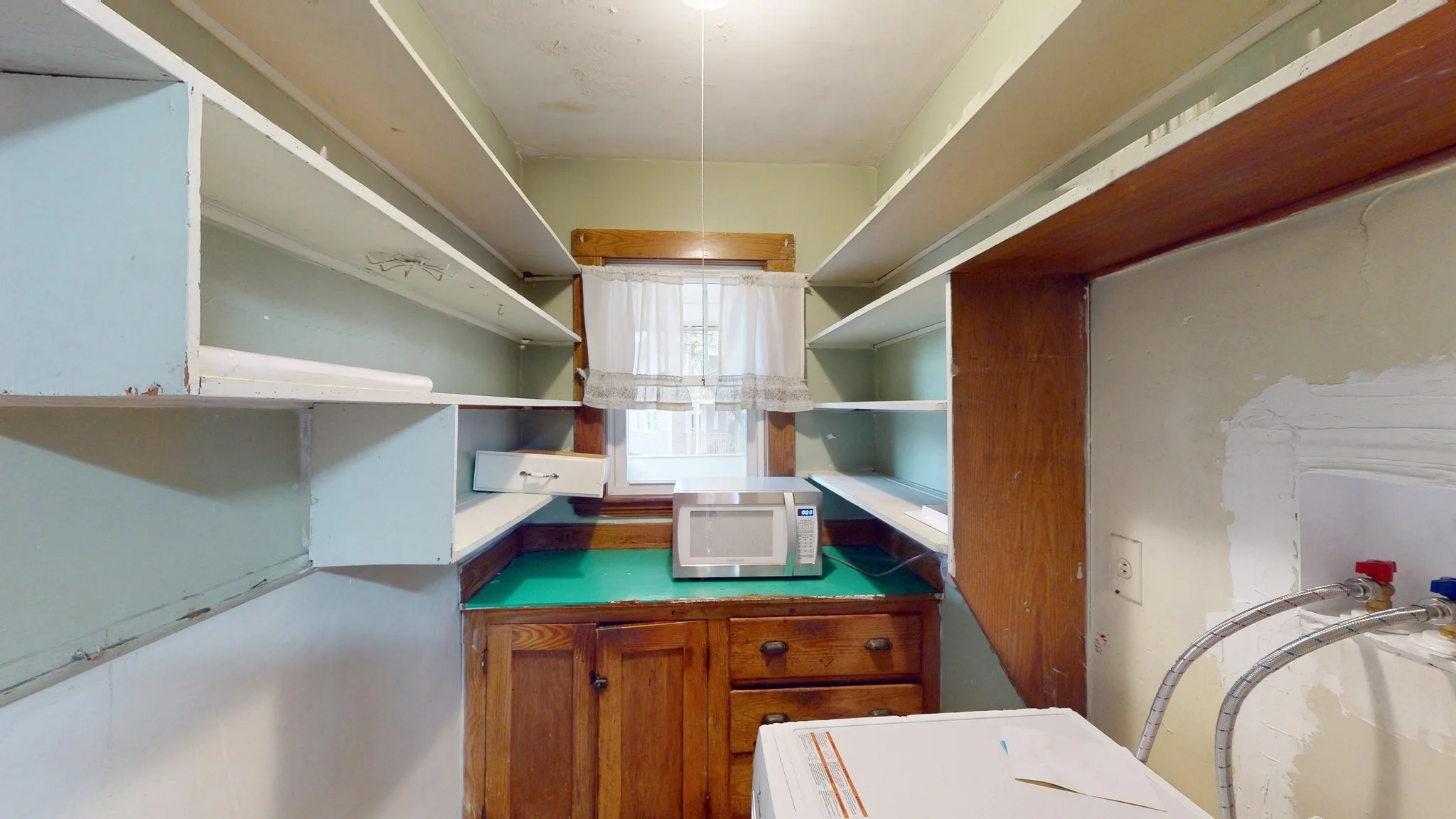 2 bed, 1 bath apartment for rent at 9 Henry St Unit 1, Brookline — photo 9 of 16
