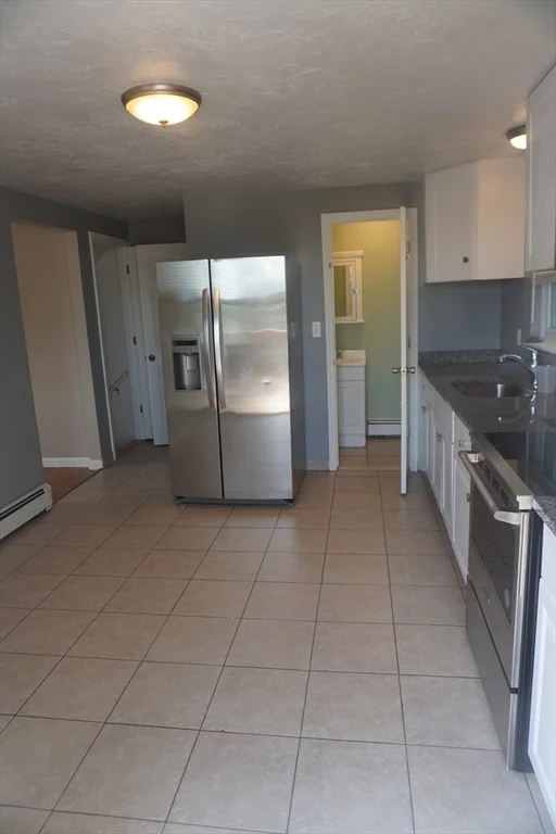 2 bed, 1 bath apartment for rent at 9 Hesper St Unit 9, Lynn — photo 5 of 20