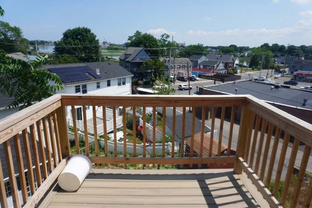 2 bed, 1 bath apartment for rent at 9 Hesper St Unit 9, Lynn — photo 20 of 20