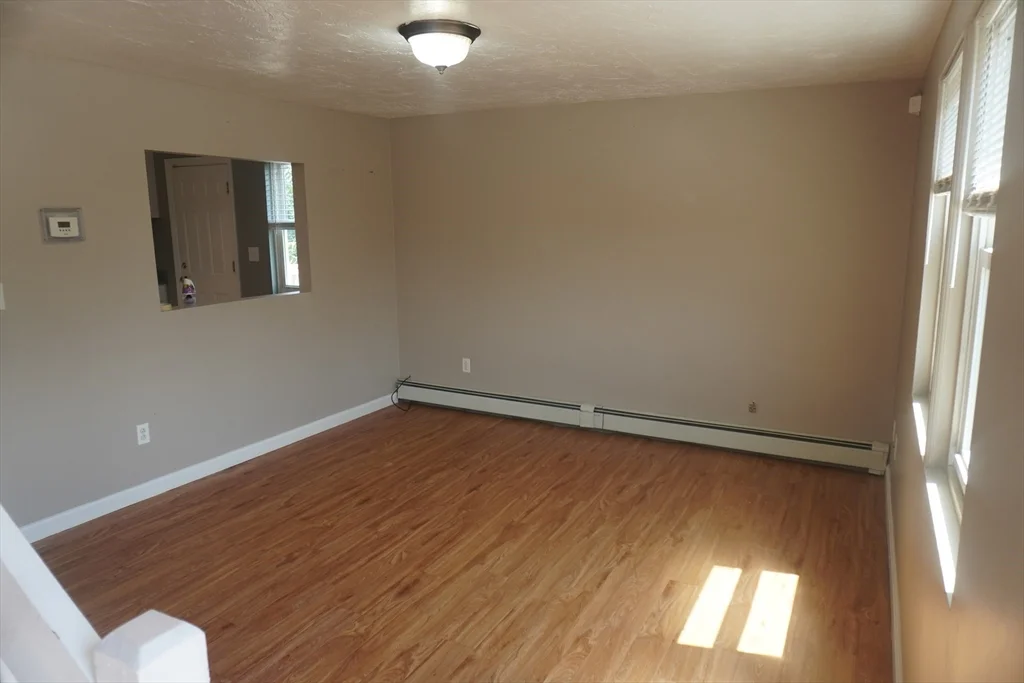2 bed, 1 bath apartment for rent at 9 Hesper St Unit 9, Lynn — photo 4 of 20