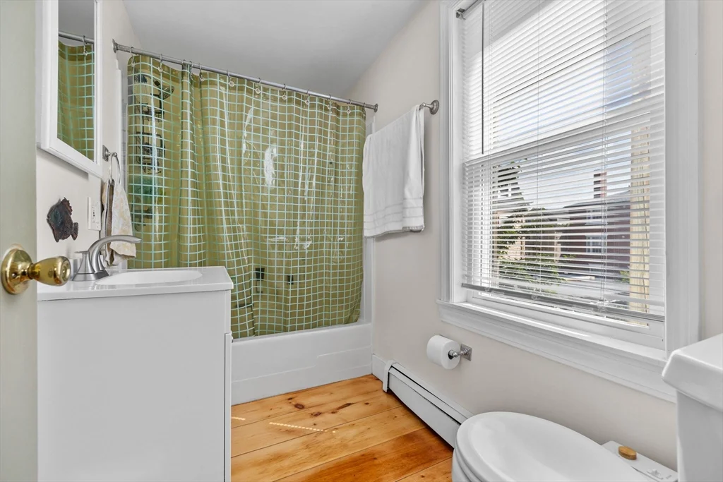 2 bed, 1 bath apartment for rent at 9 Hodges Ct Unit 2, Salem — photo 12 of 16