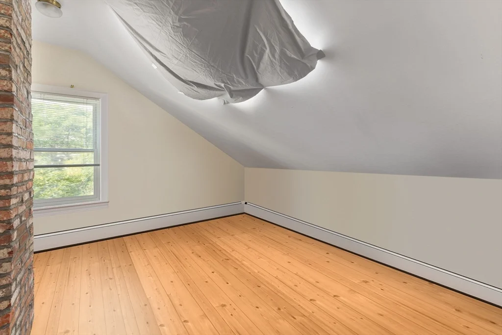 1 bed, 1 bath apartment for rent at 9 Hodges Ct Unit 3, Salem — photo 5 of 12