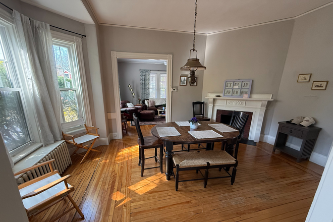 1 bed, 1 bath apartment for rent at 9 Hollis St, Newton Corner — photo 8 of 13