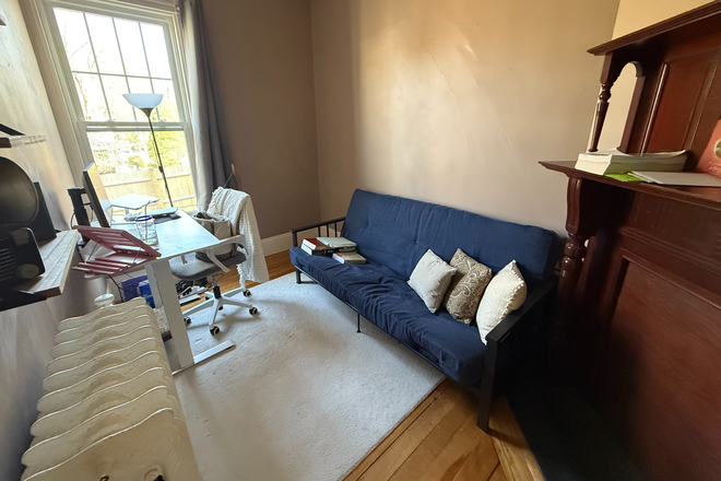 1 bed, 1 bath apartment for rent at 9 Hollis St, Newton Corner — photo 6 of 13