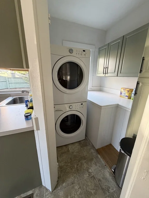 2 bed, 1 bath apartment for rent at 9 Hollis St Unit B, East Milton — photo 7 of 19
