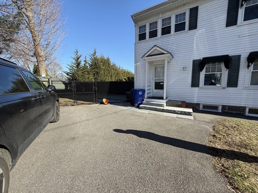 2 bed, 1 bath apartment for rent at 9 Hollis St Unit B, East Milton — photo 2 of 19