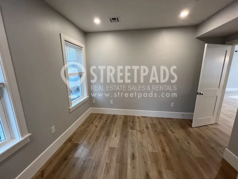 3 bed, 2 bath apartment for rent at 9 Holton St Unit 2, Allston — photo 22 of 36