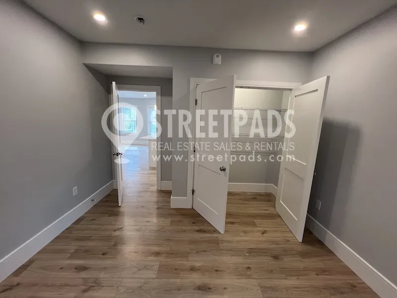 3 bed, 2 bath apartment for rent at 9 Holton St Unit 2, Allston — photo 21 of 36
