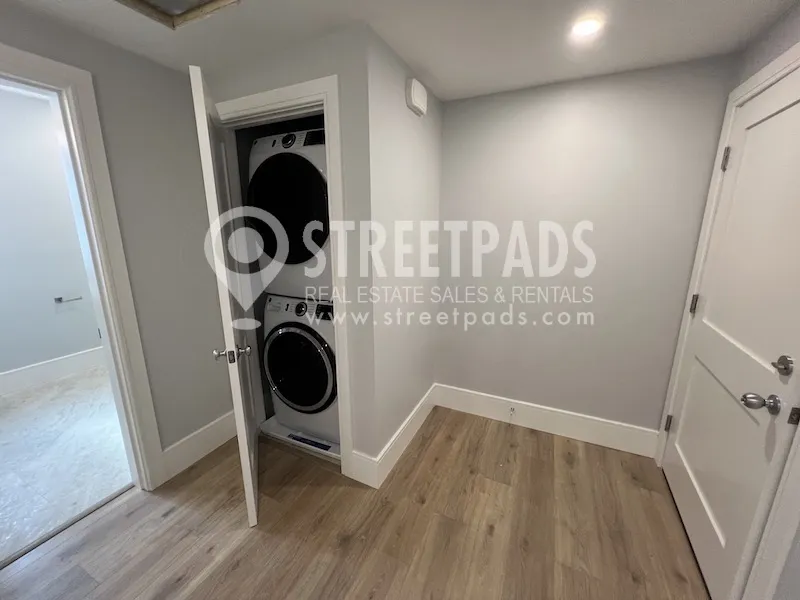 3 bed, 2 bath apartment for rent at 9 Holton St Unit 2, Allston — photo 24 of 36