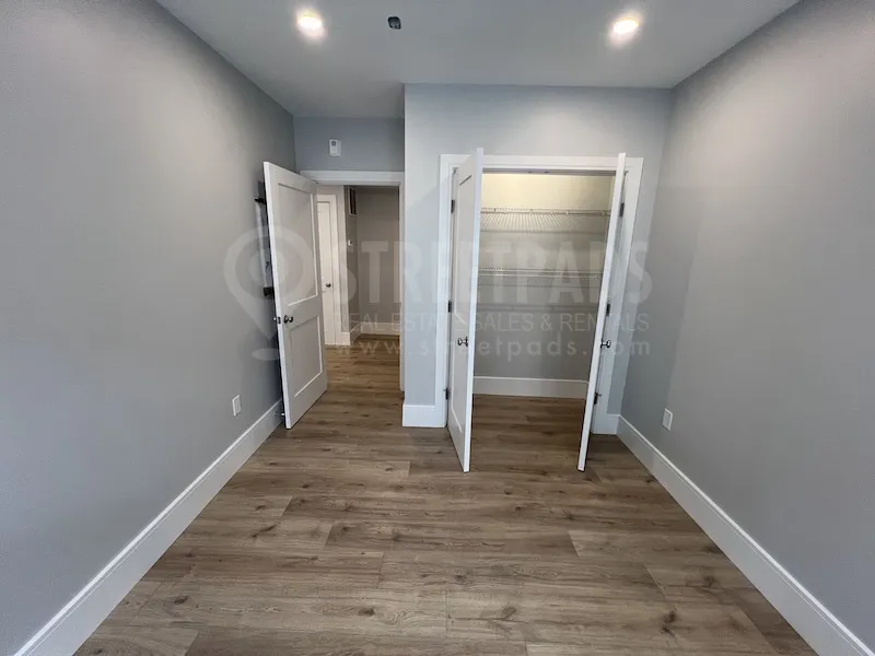 3 bed, 2 bath apartment for rent at 9 Holton St Unit 3, Allston — photo 19 of 28