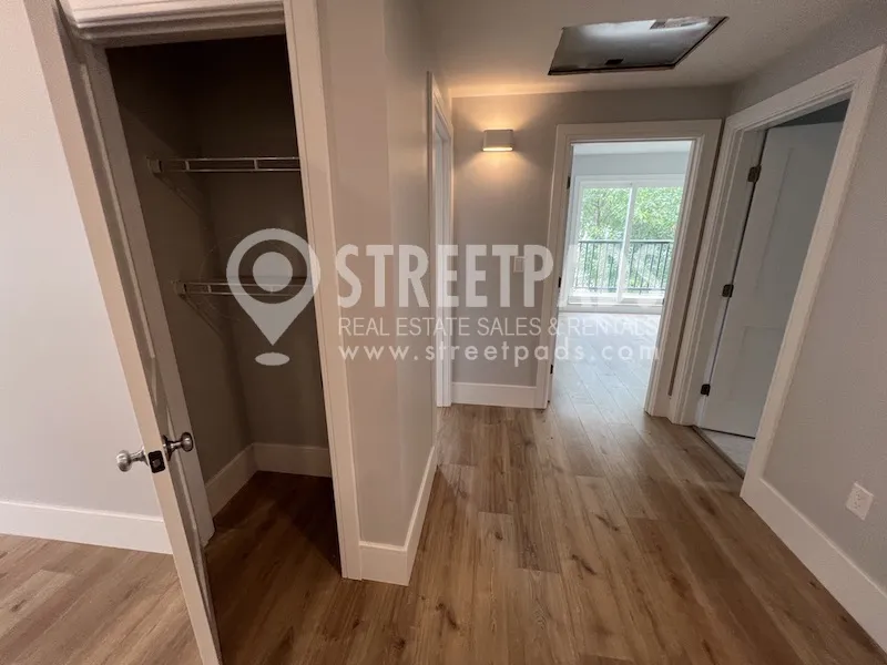 3 bed, 2 bath apartment for rent at 9 Holton St Unit 3, Allston — photo 9 of 28