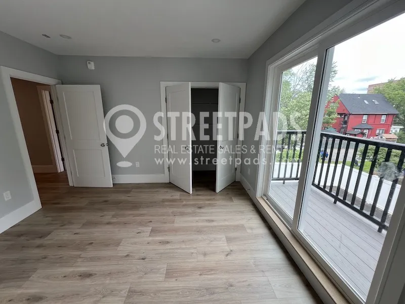 3 bed, 2 bath apartment for rent at 9 Holton St Unit 3, Allston — photo 12 of 28