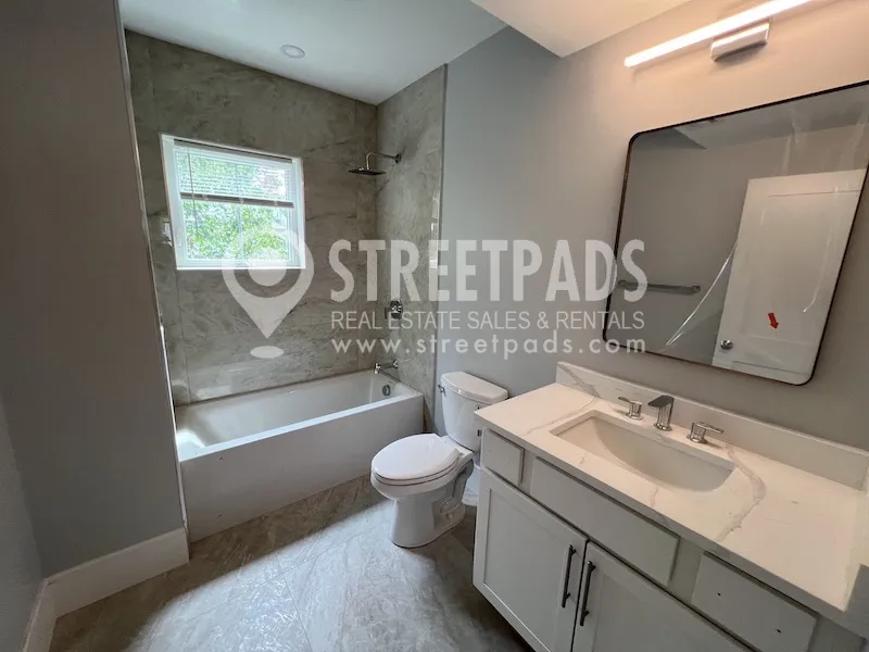 3 bed, 2 bath apartment for rent at 9 Holton St Unit 3, Allston — photo 10 of 28