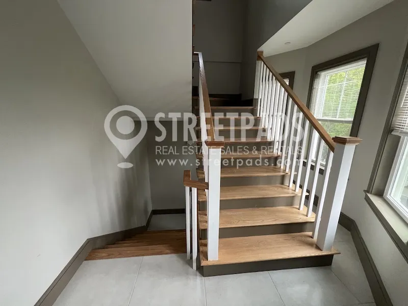 3 bed, 2 bath apartment for rent at 9 Holton St Unit 5, Allston — photo 30 of 37