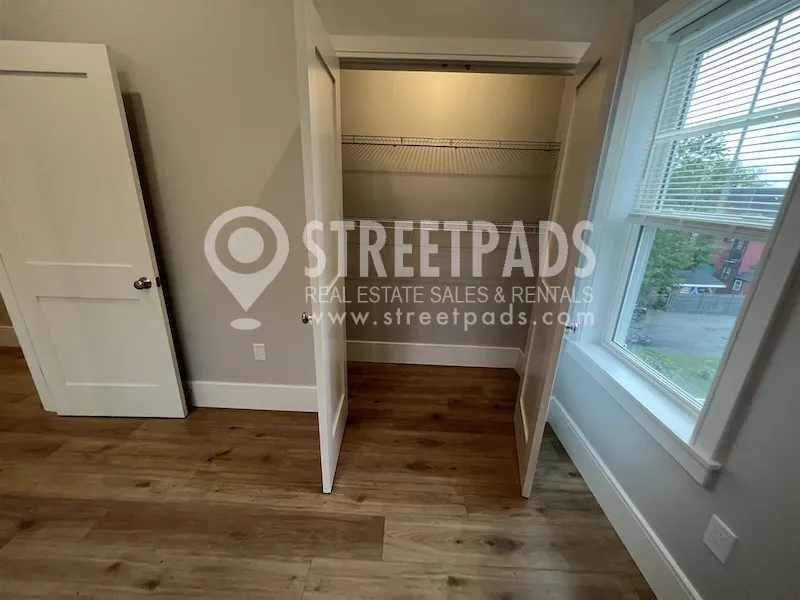 3 bed, 2 bath apartment for rent at 9 Holton St Unit 5, Allston — photo 20 of 37