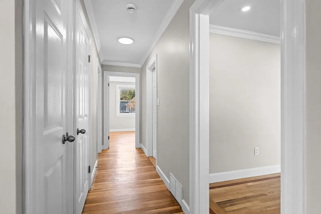 3 bed, 2 bath apartment for rent at 9 Home Ave Unit 1, Natick — photo 13 of 26