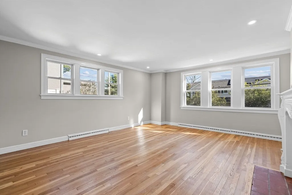 3 bed, 2 bath apartment for rent at 9 Home Ave Unit 1, Natick — photo 6 of 26