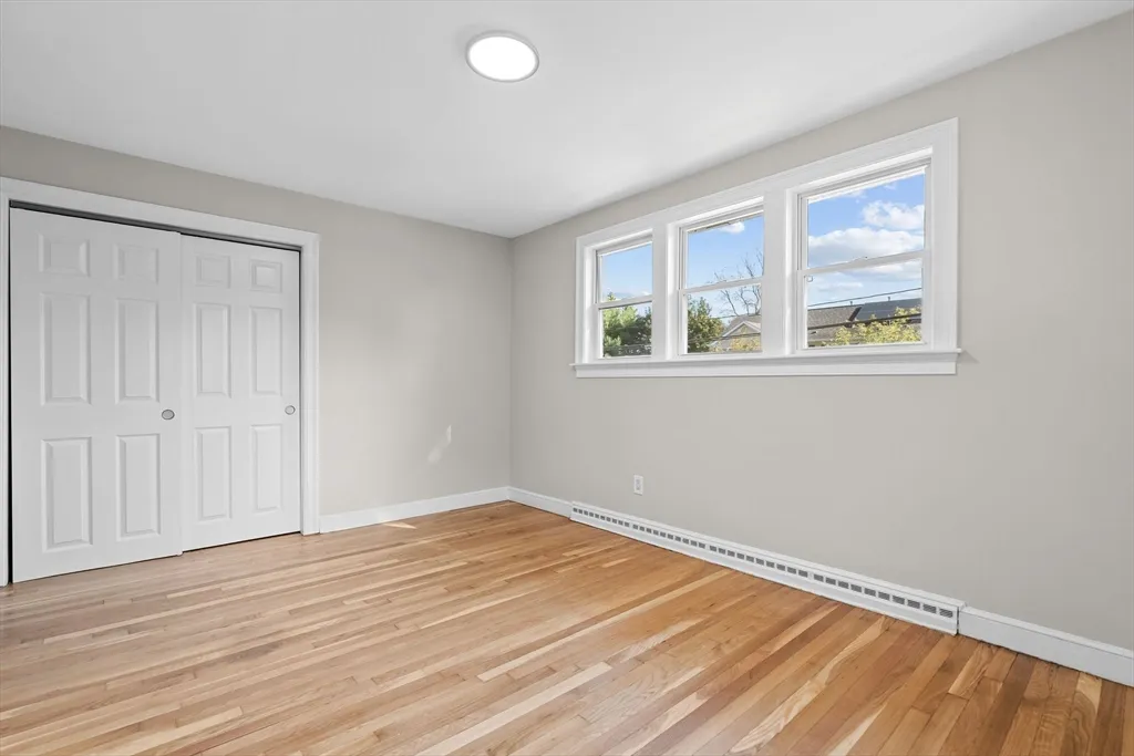 3 bed, 2 bath apartment for rent at 9 Home Ave Unit 1, Natick — photo 16 of 26