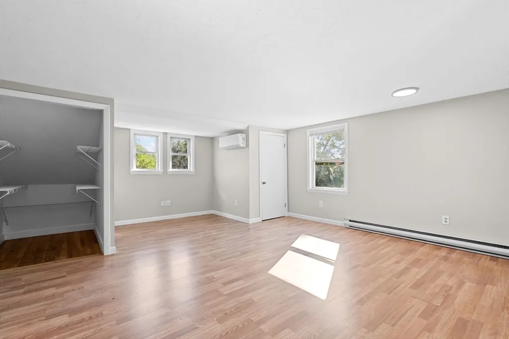 2 bed, 1 bath apartment for rent at 9 Home Ave Unit 2, Natick — photo 11 of 19