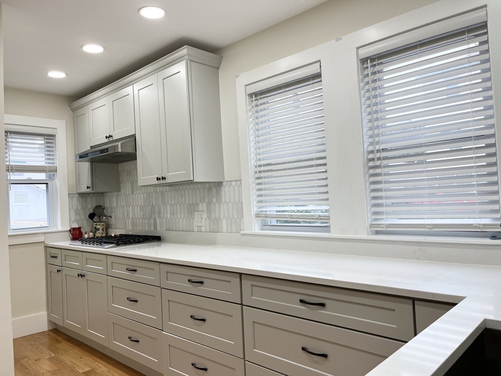 2 bed, 1 bath apartment for rent at 9 Hutchinson St Unit 1, Dorchester — photo 6 of 14