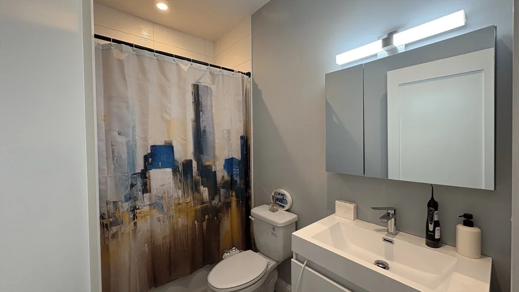 2 bed, 2 bath apartment for rent at 9 Independence Ave Unit 312, Braintree — photo 11 of 15