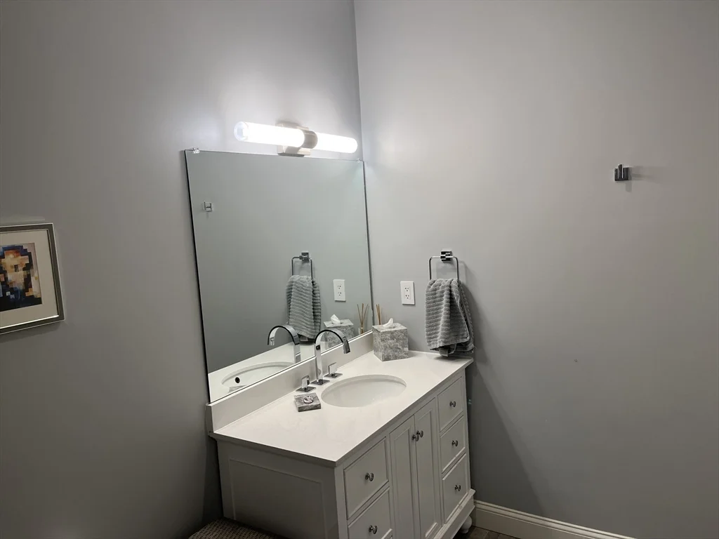 2 bed, 2 bath apartment for rent at 9 Independence Unit 205, Braintree — photo 12 of 24
