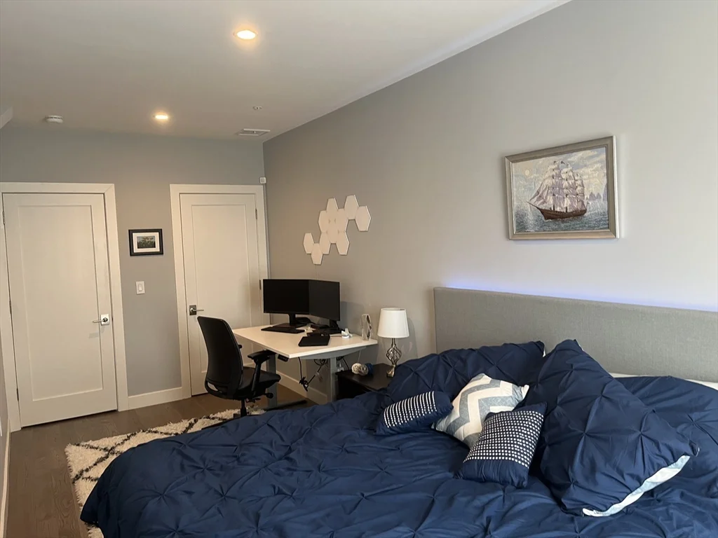 2 bed, 2 bath apartment for rent at 9 Independence Unit 205, Braintree — photo 10 of 24