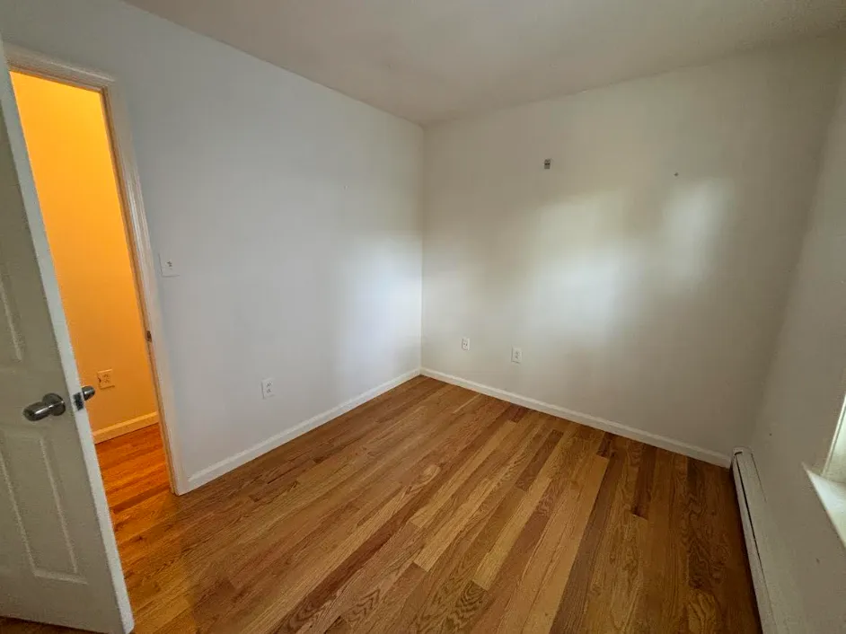 3 bed, 1 bath apartment for rent at 9 Irving St Unit 2a, West Medford — photo 18 of 21